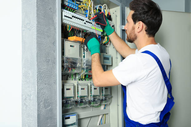 Best Emergency Electrical Repair  in Fairbanks Ranch, CA